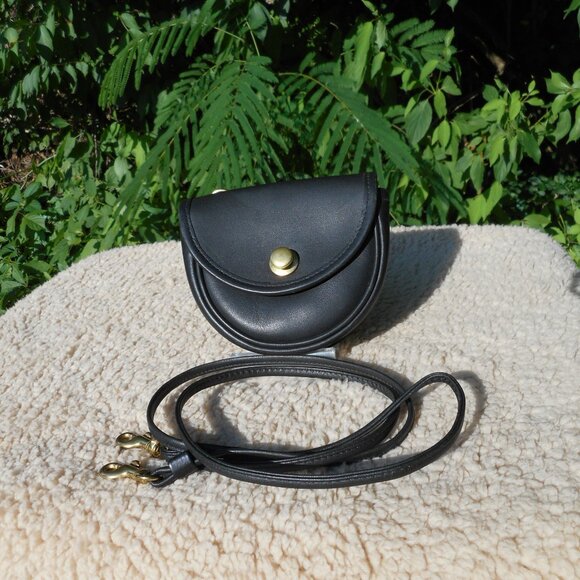 Vintage Coach NWOT Mini Belt Bag Pre 1994, 9826 in Black - Picture 1 of 10